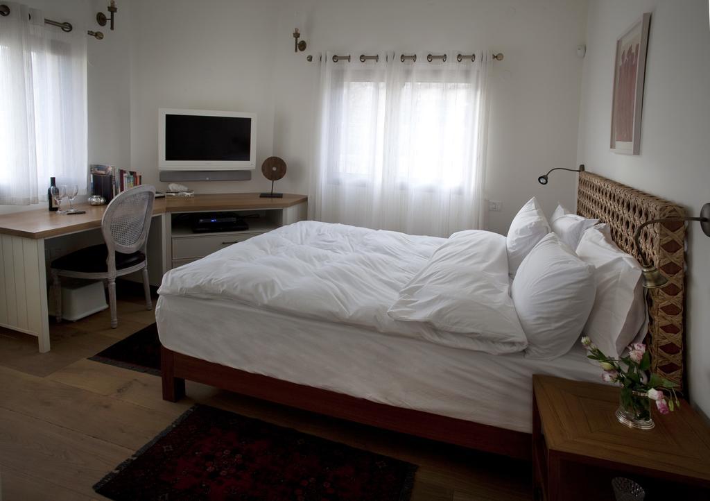 Boutique Hotel Tamarin Rosh Pinna Bilik gambar